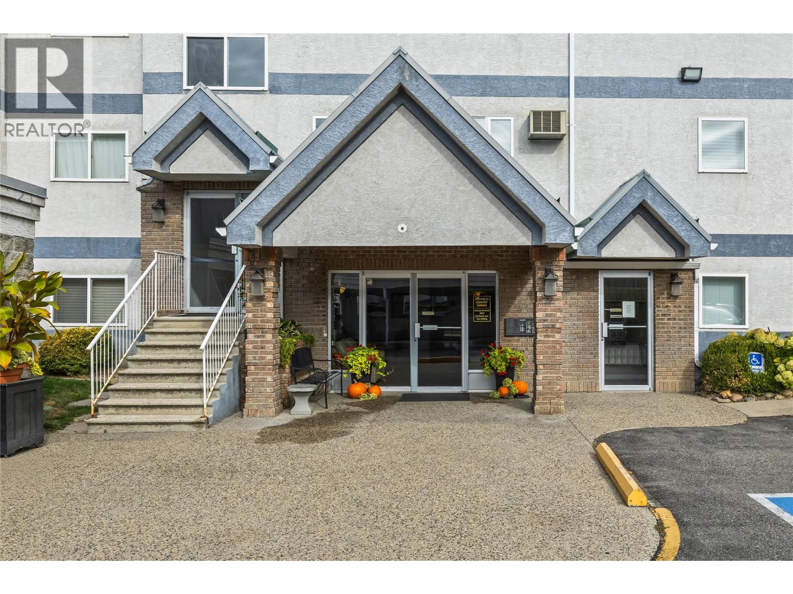 200 Hollywood Road Unit# 205, Kelowna, British Columbia  V1X 6Y9 - Photo 4 - 10365249