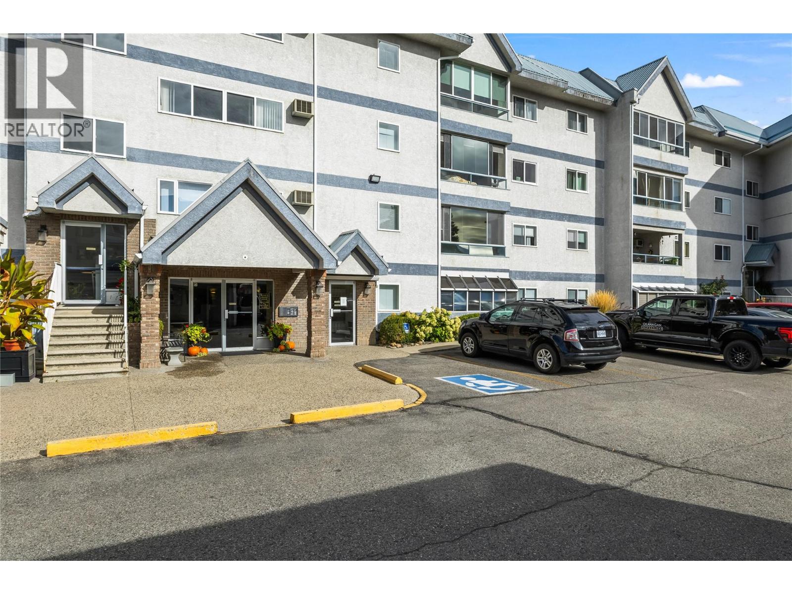 200 Hollywood Road Unit# 205, Kelowna, British Columbia  V1X 6Y9 - Photo 3 - 10365249