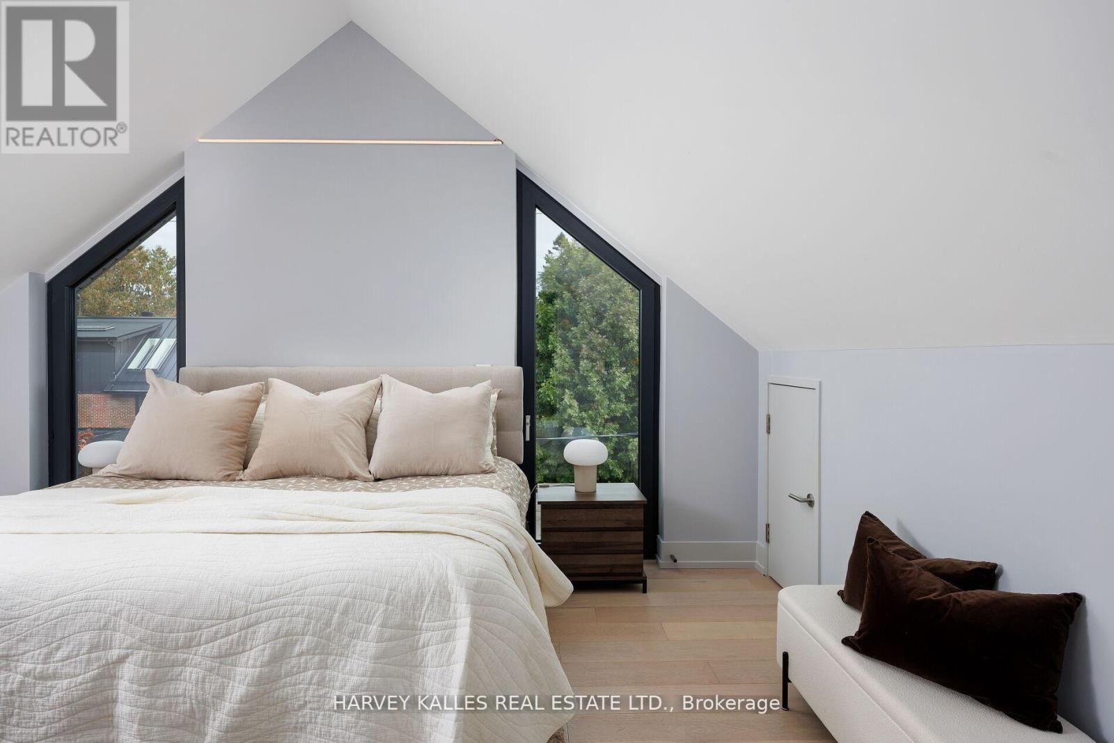 60 Hiltz Avenue, Toronto, Ontario  M4L 2N5 - Photo 32 - E12509864