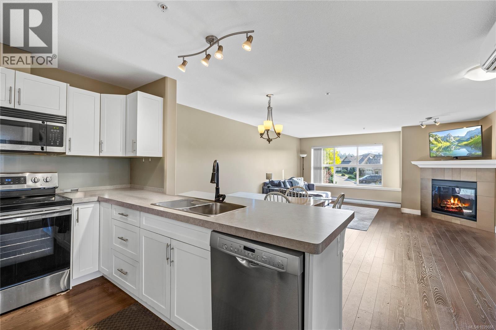 201 5945 Kaden Pl, Nanaimo, British Columbia  V9T 0B5 - Photo 7 - 1020088