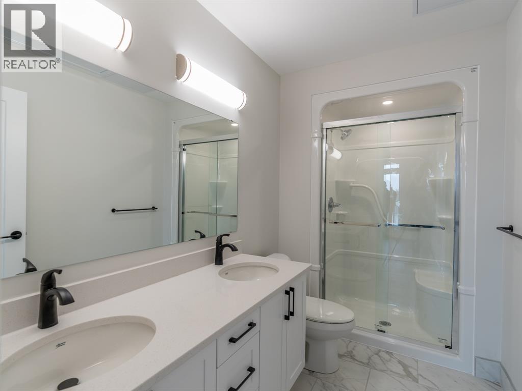 1540 Venetian Boulevard Unit# 202, Point Edward photo 7