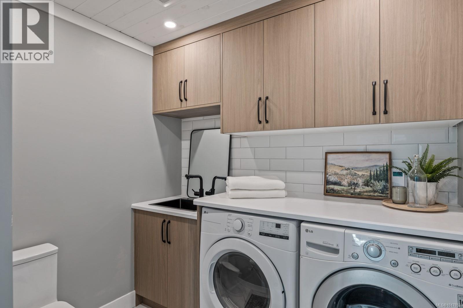 1314 Docliddle Rd, Comox, British Columbia  V9M 2P9 - Photo 8 - 1017852