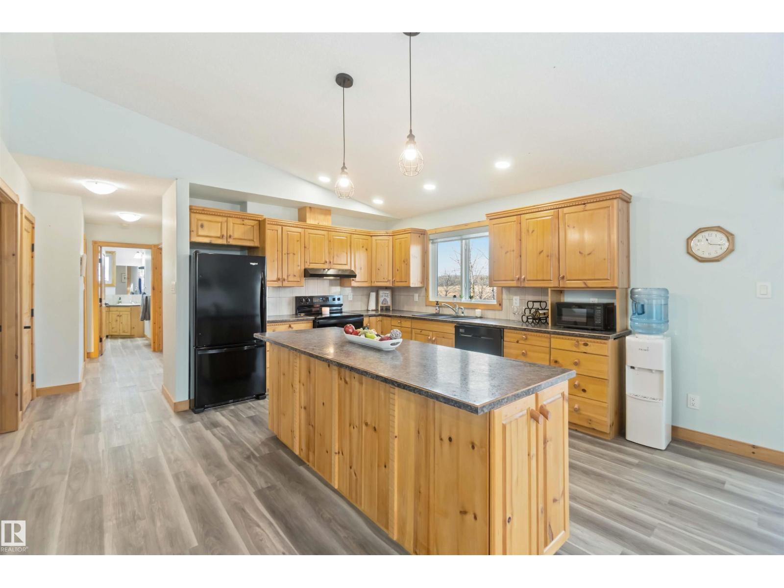 30 59209 Hwy 18, Rural Barrhead County, Alberta  T7N 1N3 - Photo 16 - E4465070