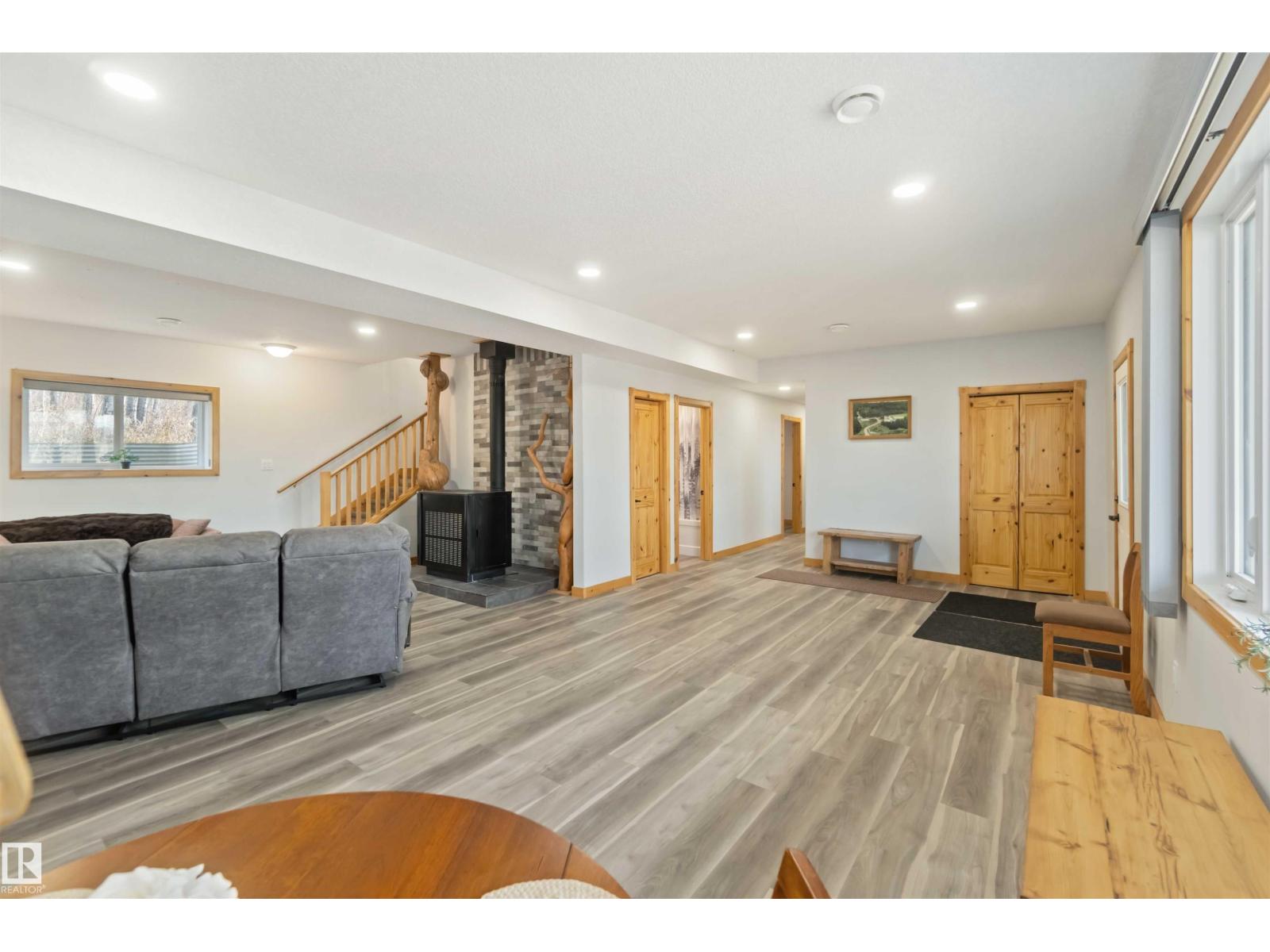 30 59209 Hwy 18, Rural Barrhead County, Alberta  T7N 1N3 - Photo 29 - E4465070