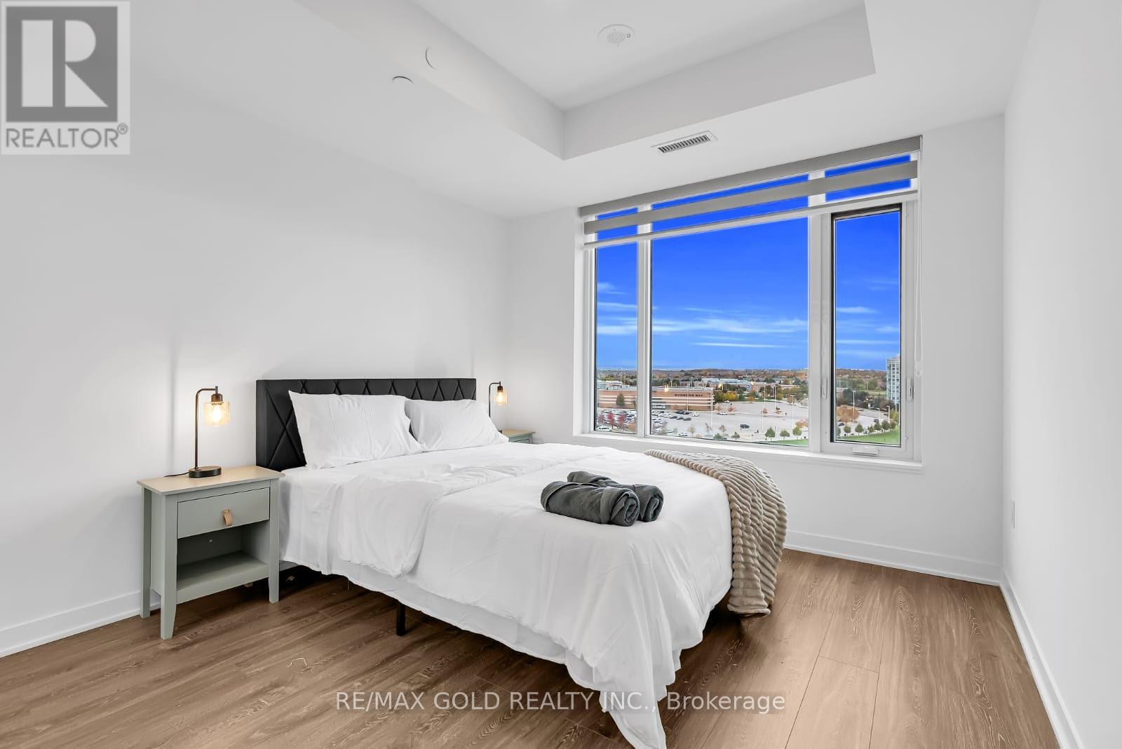 1009 - 2495 Eglinton Avenue W, Mississauga, Ontario  L5M 2T2 - Photo 21 - W12520052