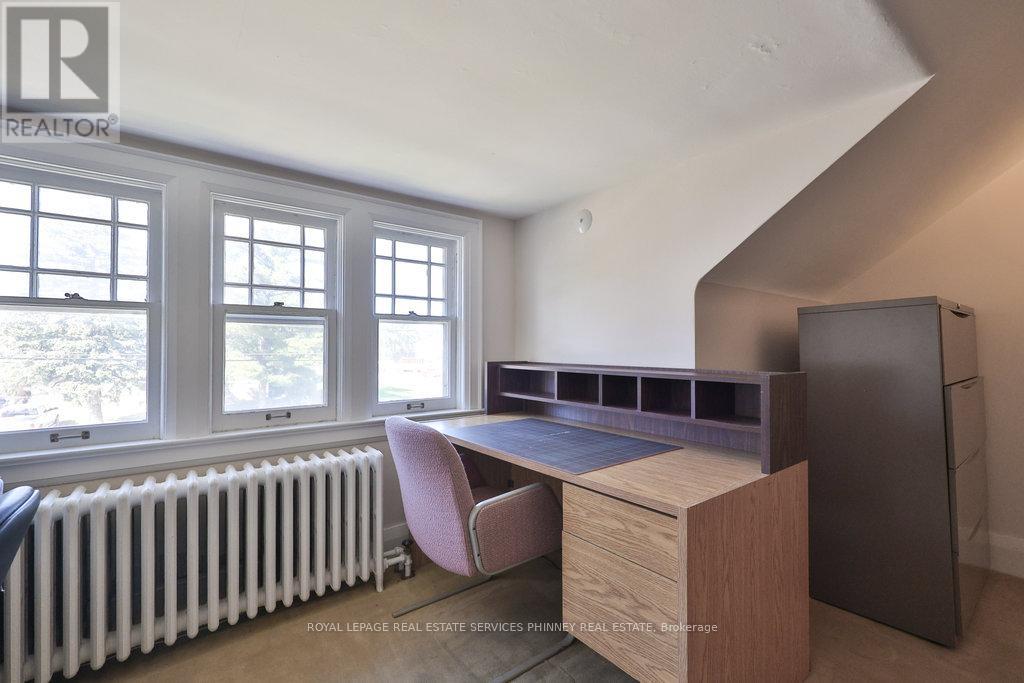 160 King Street E, Mississauga, Ontario L5A 1T2 - Photo 34 - W12521404