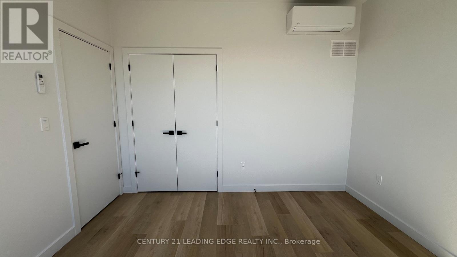 3 - 182 Cameron Avenue, Toronto (Keelesdale-Eglinton West), Ontario  M6M 1R7 - Photo 11 - W12521406