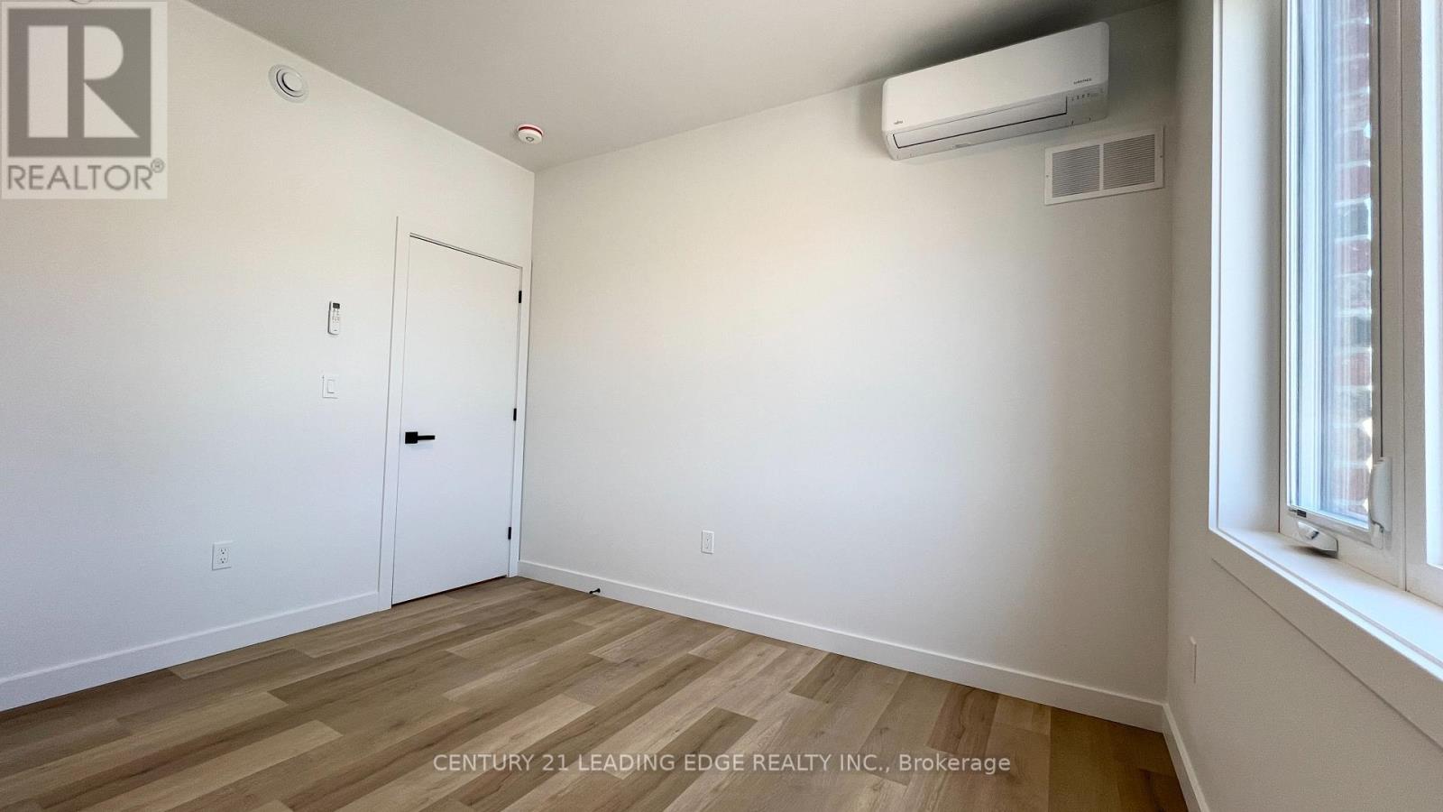 3 - 182 Cameron Avenue, Toronto (Keelesdale-Eglinton West), Ontario  M6M 1R7 - Photo 16 - W12521406