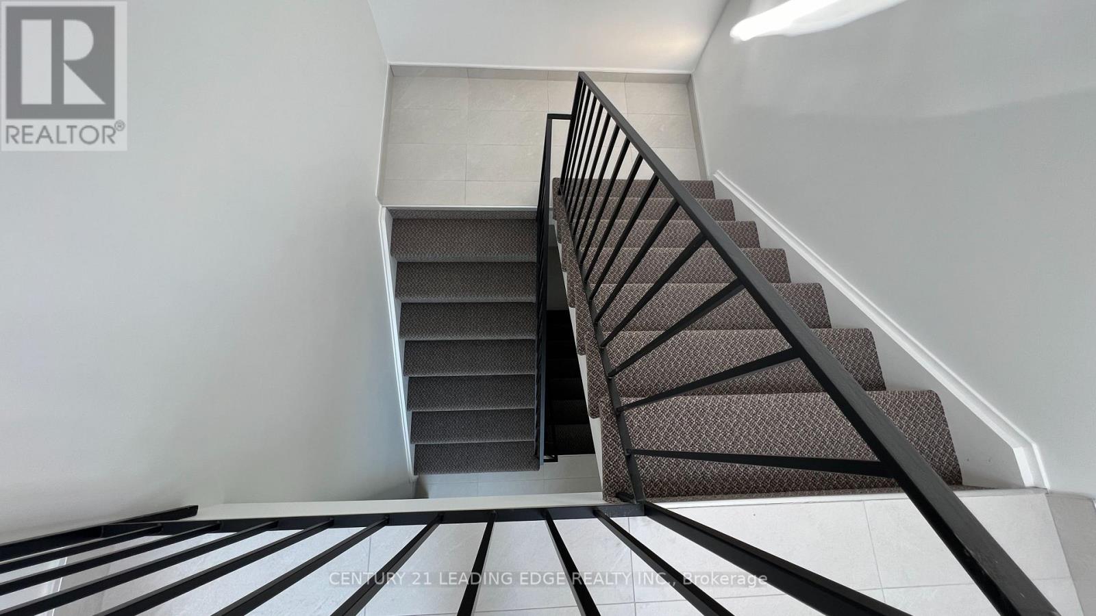 3 - 182 Cameron Avenue, Toronto (Keelesdale-Eglinton West), Ontario  M6M 1R7 - Photo 3 - W12521406