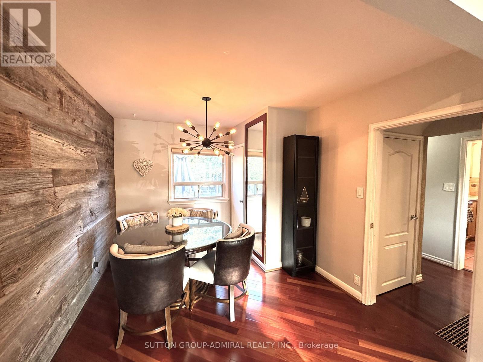 37 Coppermill Drive, Toronto, Ontario  M9W 3Z4 - Photo 11 - W12521414