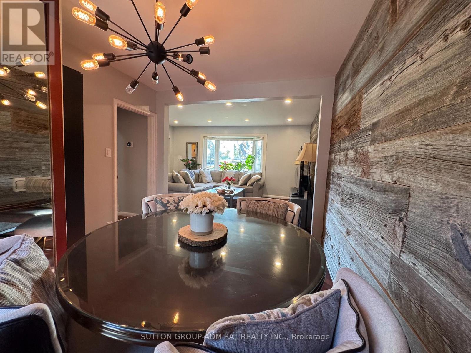 37 Coppermill Drive, Toronto, Ontario  M9W 3Z4 - Photo 18 - W12521414