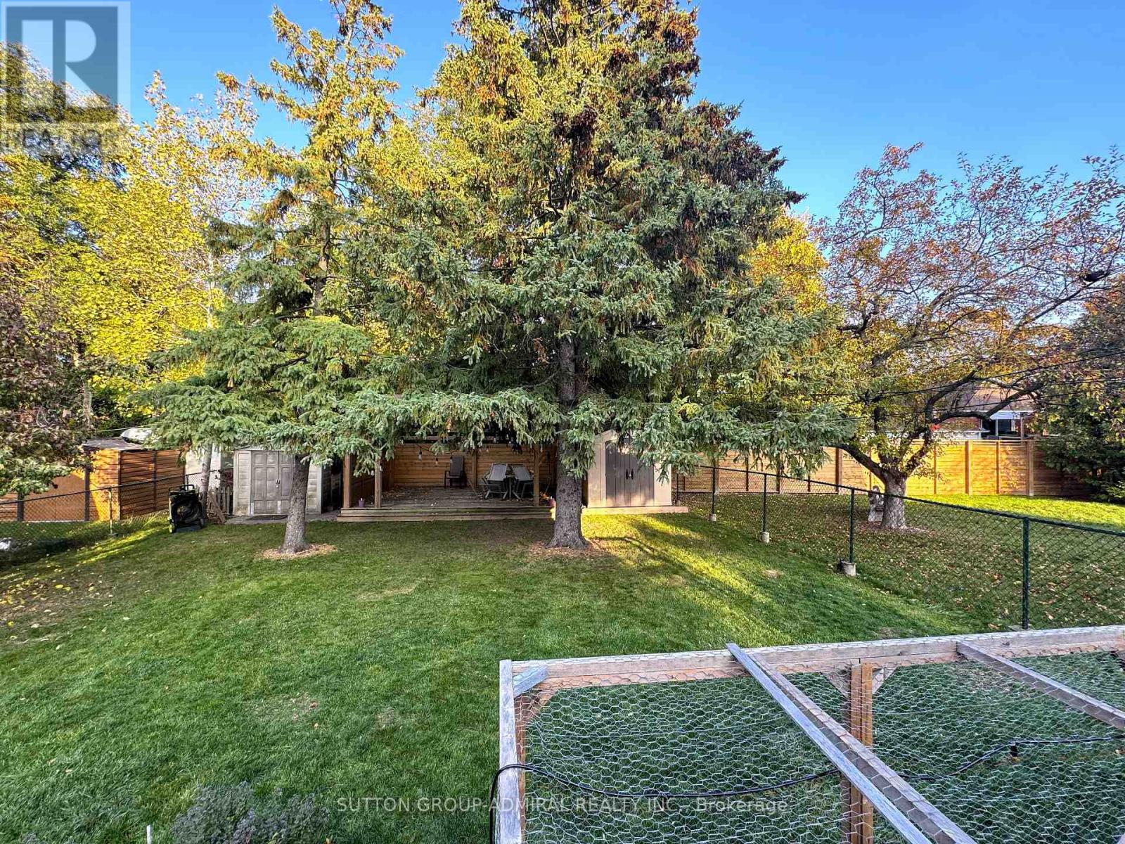 37 Coppermill Drive, Toronto, Ontario  M9W 3Z4 - Photo 45 - W12521414