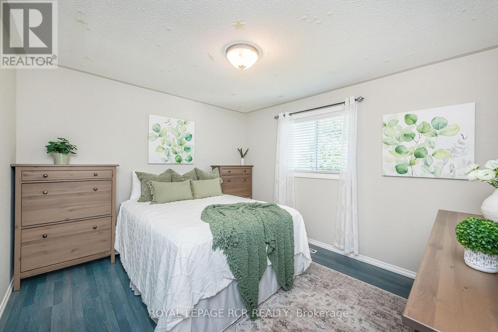 19 Shenstone Avenue, Brampton, Ontario  L6Z 2Y9 - Photo 11 - W12521416