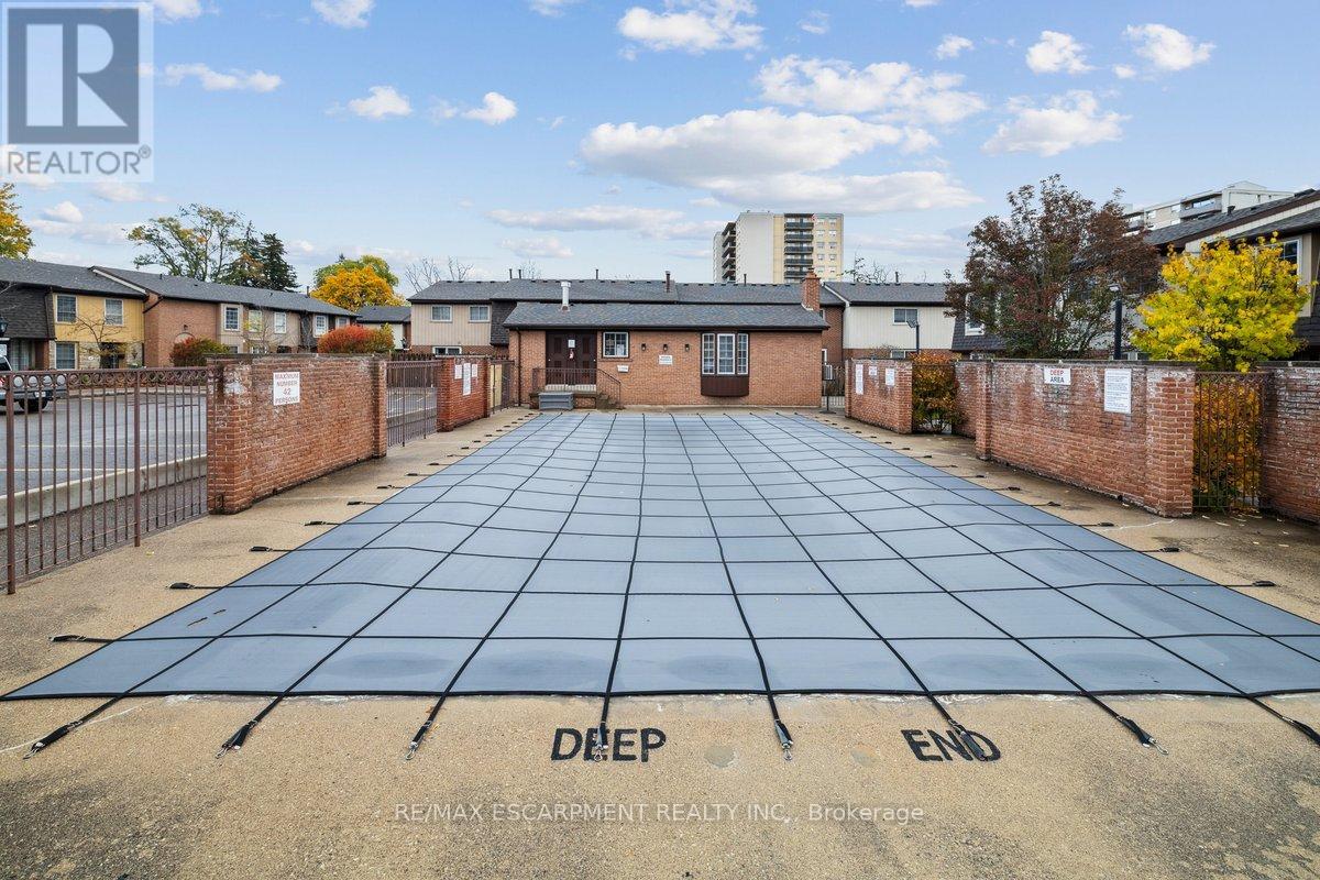 58 - 3029 Glencrest Road, Burlington, Ontario  L7N 3K1 - Photo 30 - W12521424