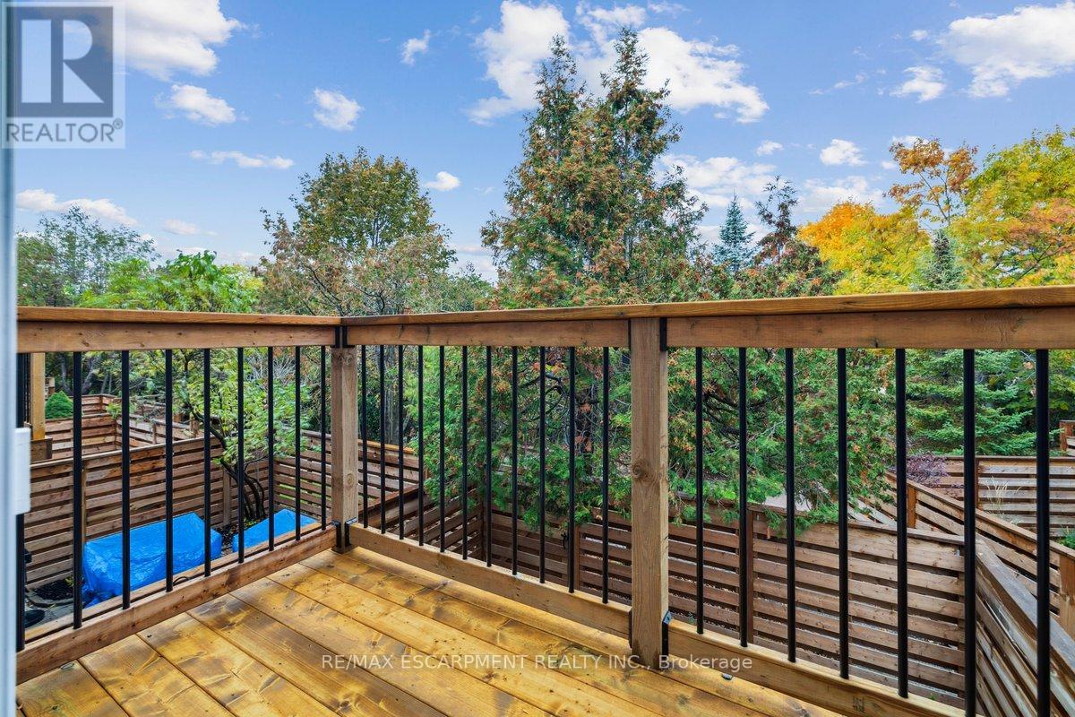 58 - 3029 Glencrest Road, Burlington, Ontario  L7N 3K1 - Photo 7 - W12521424