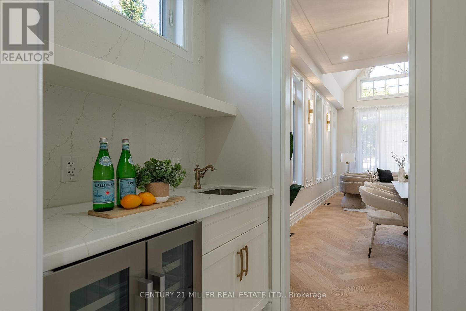 14 Crescent Road, Oakville, Ontario  L6K 1W4 - Photo 17 - W12521442