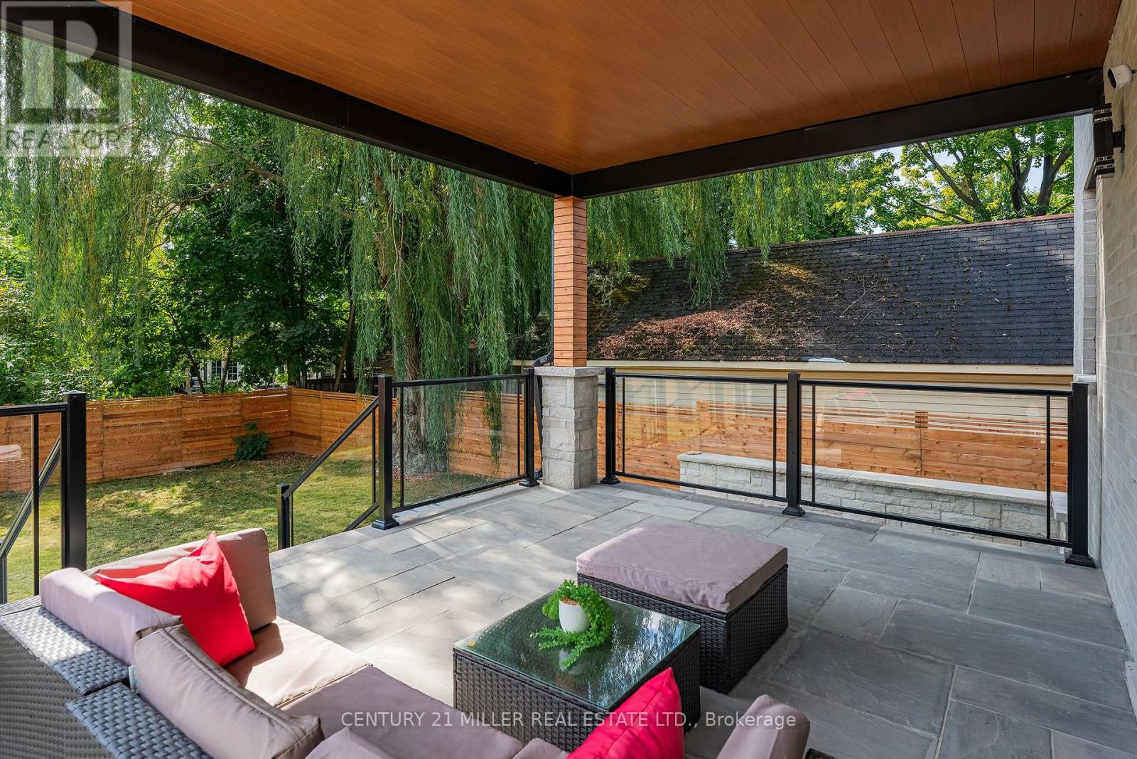 14 Crescent Road, Oakville, Ontario  L6K 1W4 - Photo 47 - W12521442