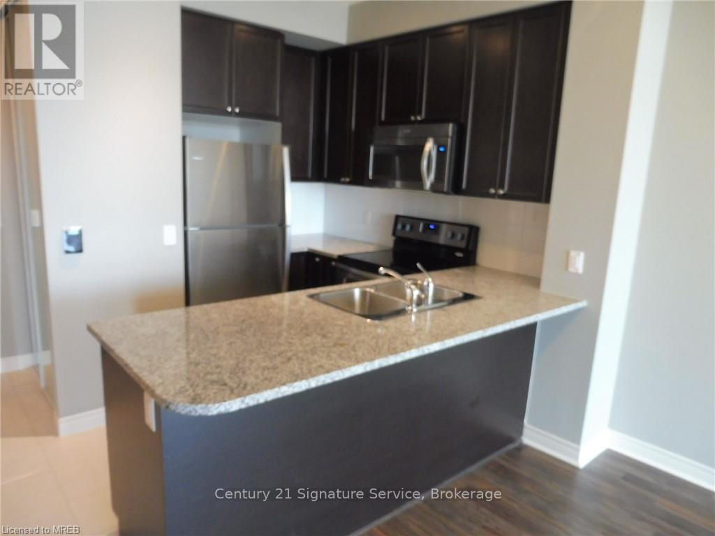 907 - 339 Rathburn Road W, Mississauga, Ontario  L5B 0K6 - Photo 2 - W12521458