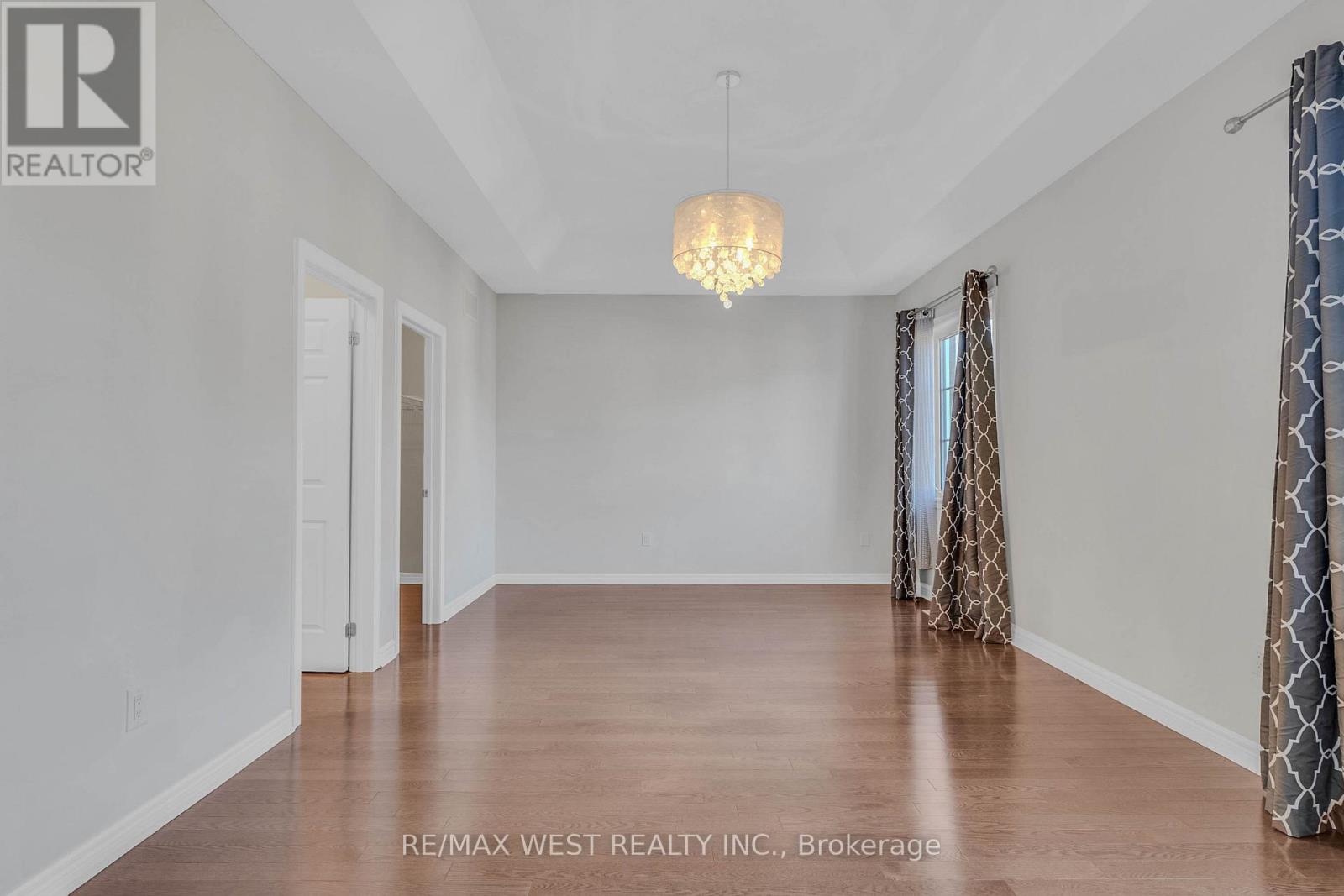 198 Jessie Caverhill Pass, Oakville, Ontario  L6M 0Z6 - Photo 25 - W12521460