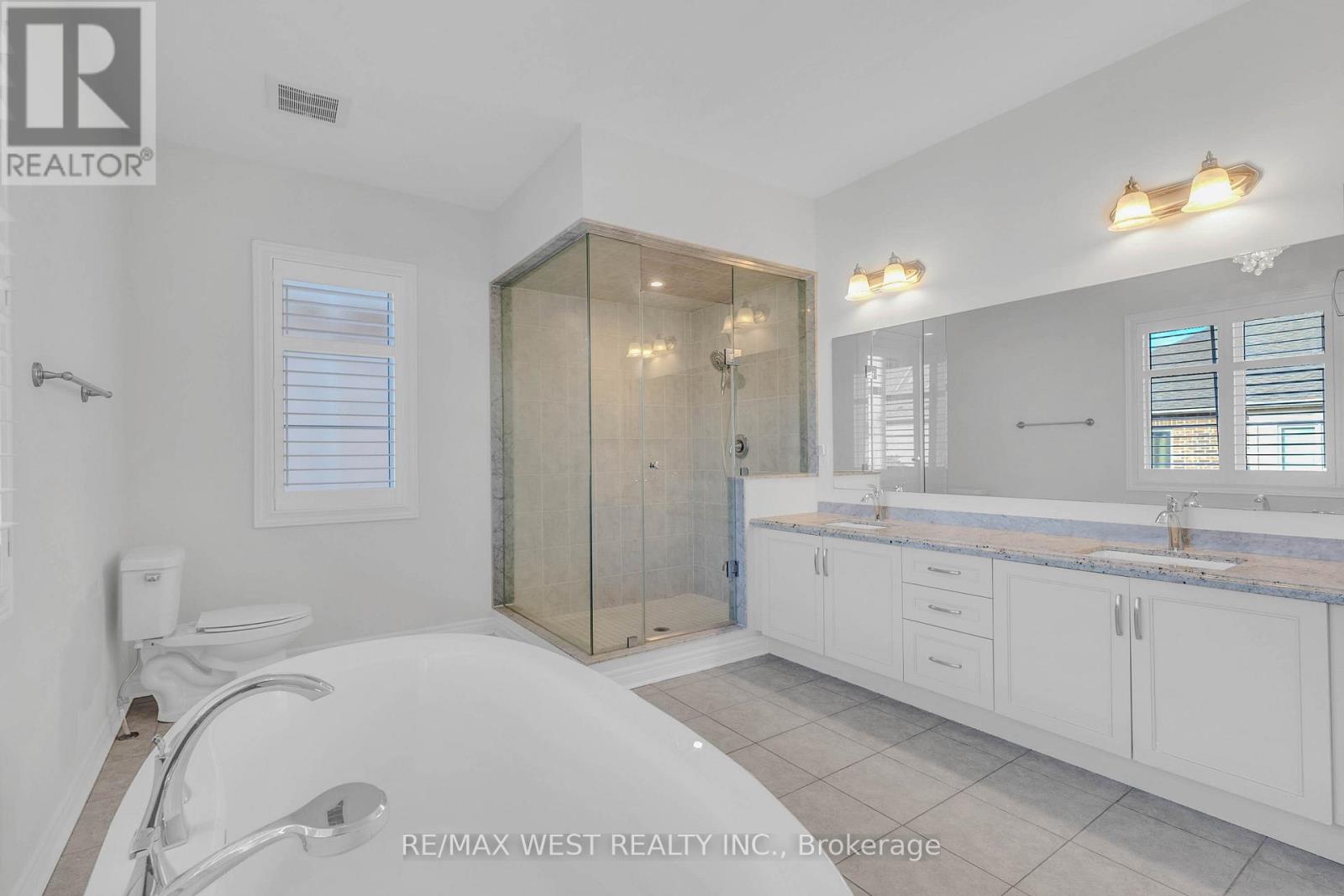 198 Jessie Caverhill Pass, Oakville, Ontario  L6M 0Z6 - Photo 29 - W12521460