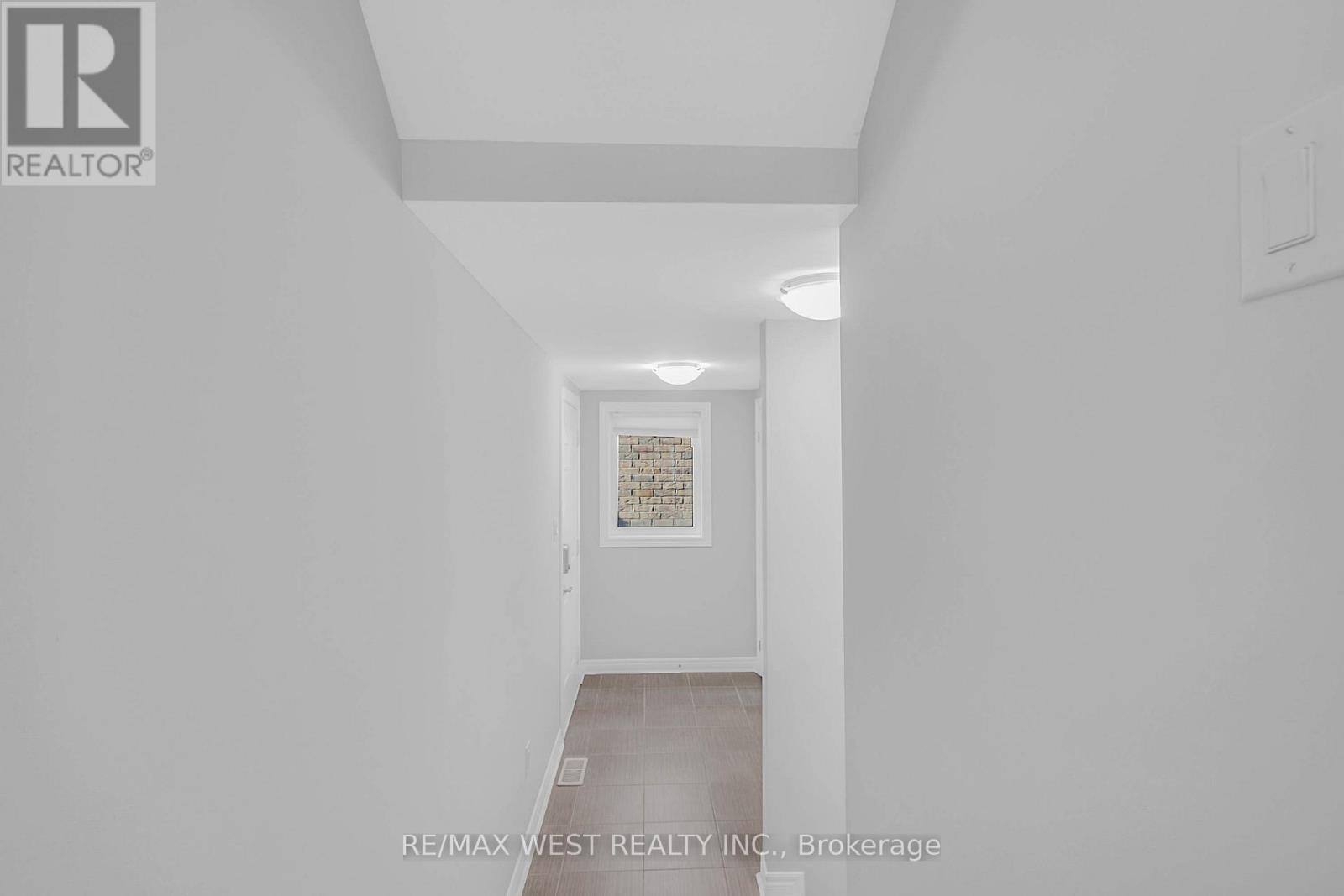 198 Jessie Caverhill Pass, Oakville, Ontario  L6M 0Z6 - Photo 41 - W12521460