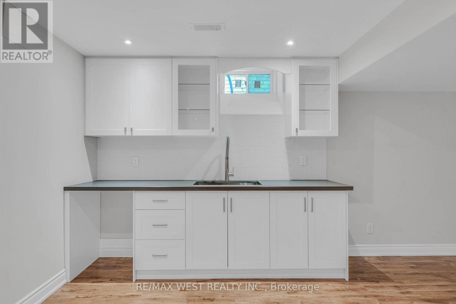 198 Jessie Caverhill Pass, Oakville, Ontario  L6M 0Z6 - Photo 45 - W12521460