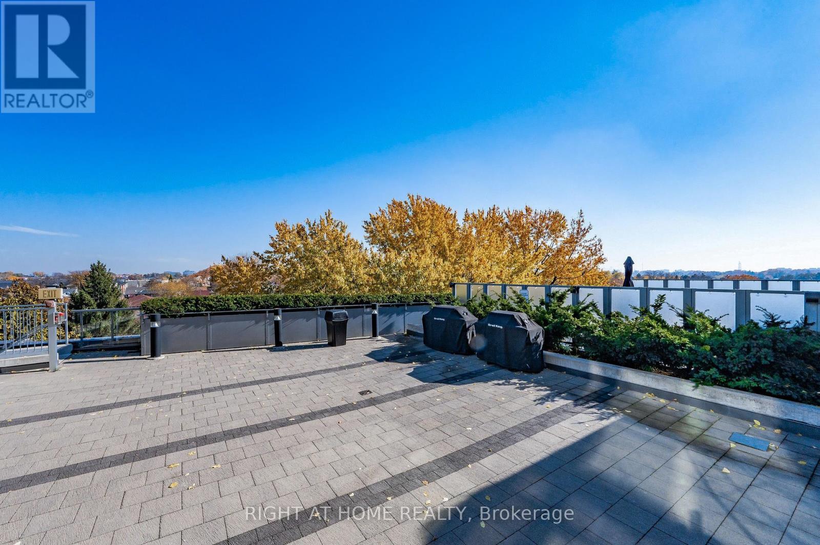 917 - 15 James Finlay Way, Toronto, Ontario  M3M 0B3 - Photo 29 - W12521472