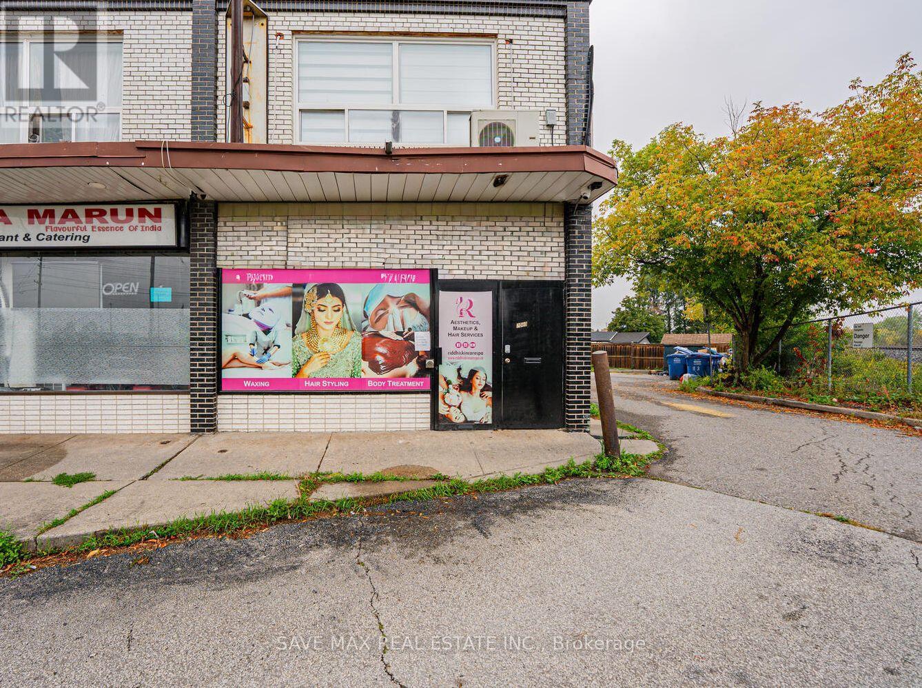 7060 AIRPORT ROAD, Mississauga, Ontario