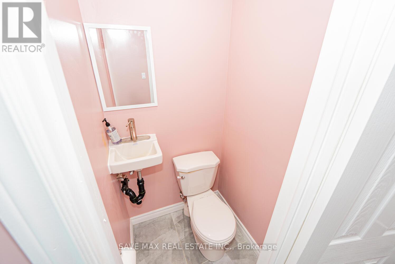 7060 Airport Road, Mississauga, Ontario  L4T 2G8 - Photo 25 - W12521494