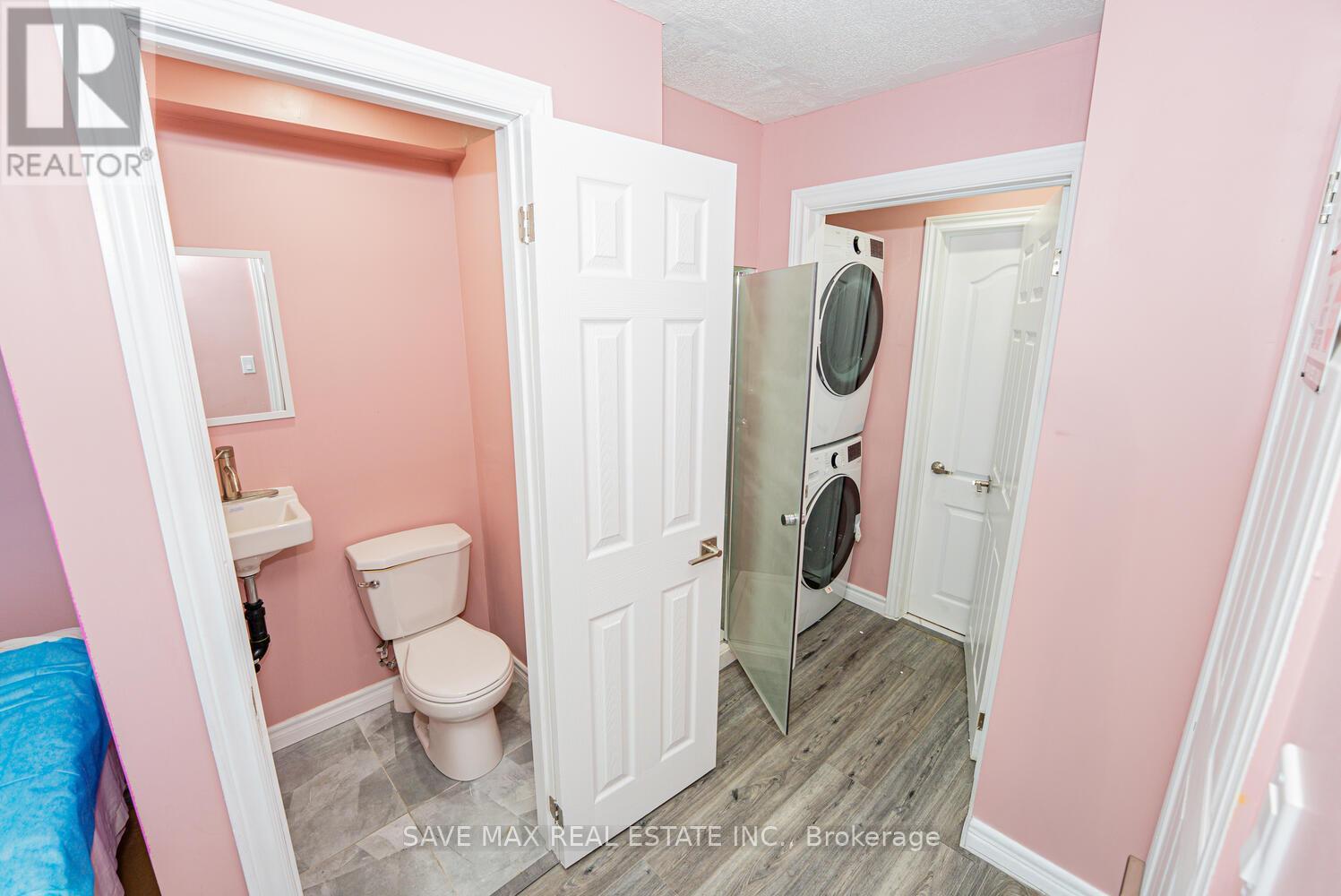 7060 Airport Road, Mississauga, Ontario  L4T 2G8 - Photo 28 - W12521494