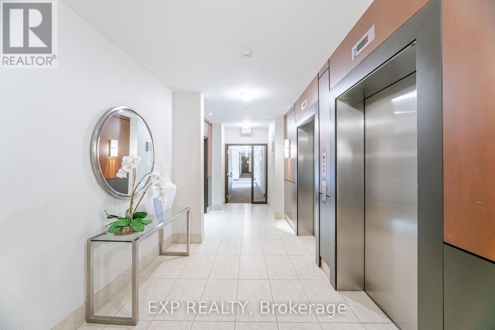 513 - 80 Port Street E, Mississauga, Ontario  L5G 4V6 - Photo 32 - W12521510