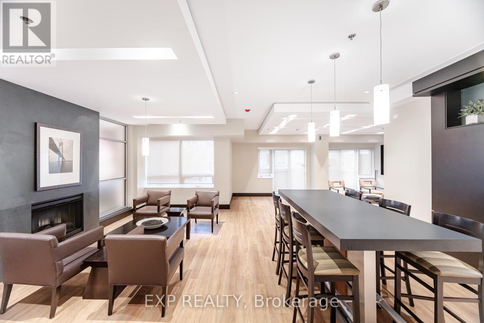 513 - 80 Port Street E, Mississauga, Ontario  L5G 4V6 - Photo 35 - W12521510