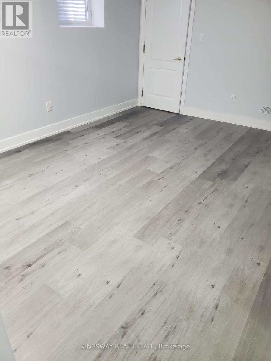 23 Catchfly Crescent, Brampton, Ontario  L6P 2H8 - Photo 3 - W12521542