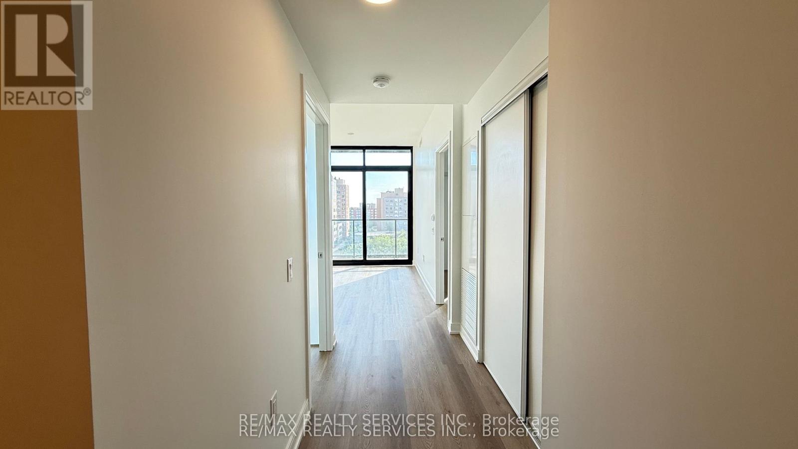 720 - 3009 Novar Road, Mississauga, Ontario  L5B 1H7 - Photo 12 - W12521548