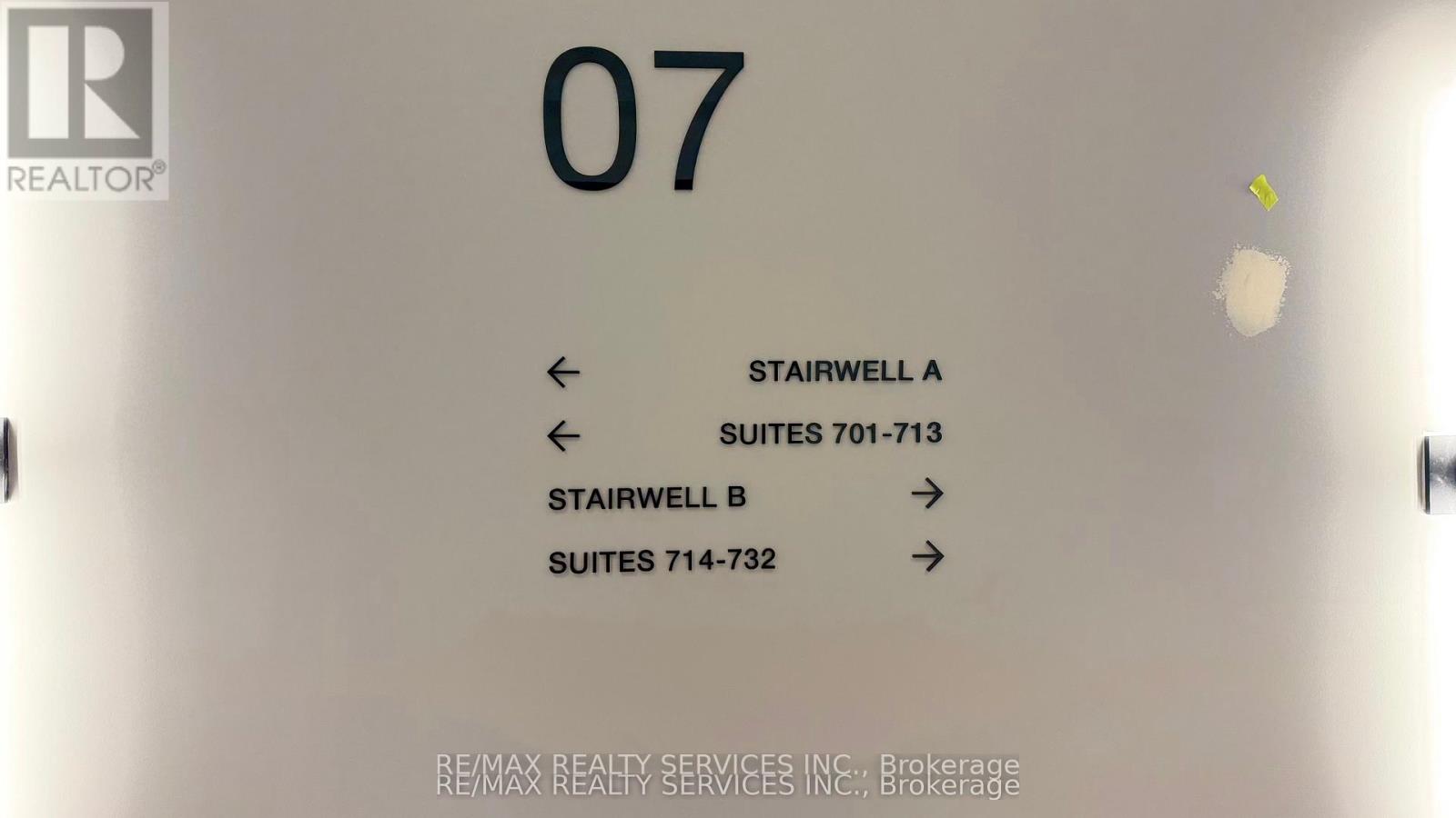 720 - 3009 Novar Road, Mississauga, Ontario  L5B 1H7 - Photo 9 - W12521548