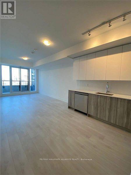 825 - 2485 Taunton Road, Oakville, Ontario  L6H 3R8 - Photo 8 - W12521554