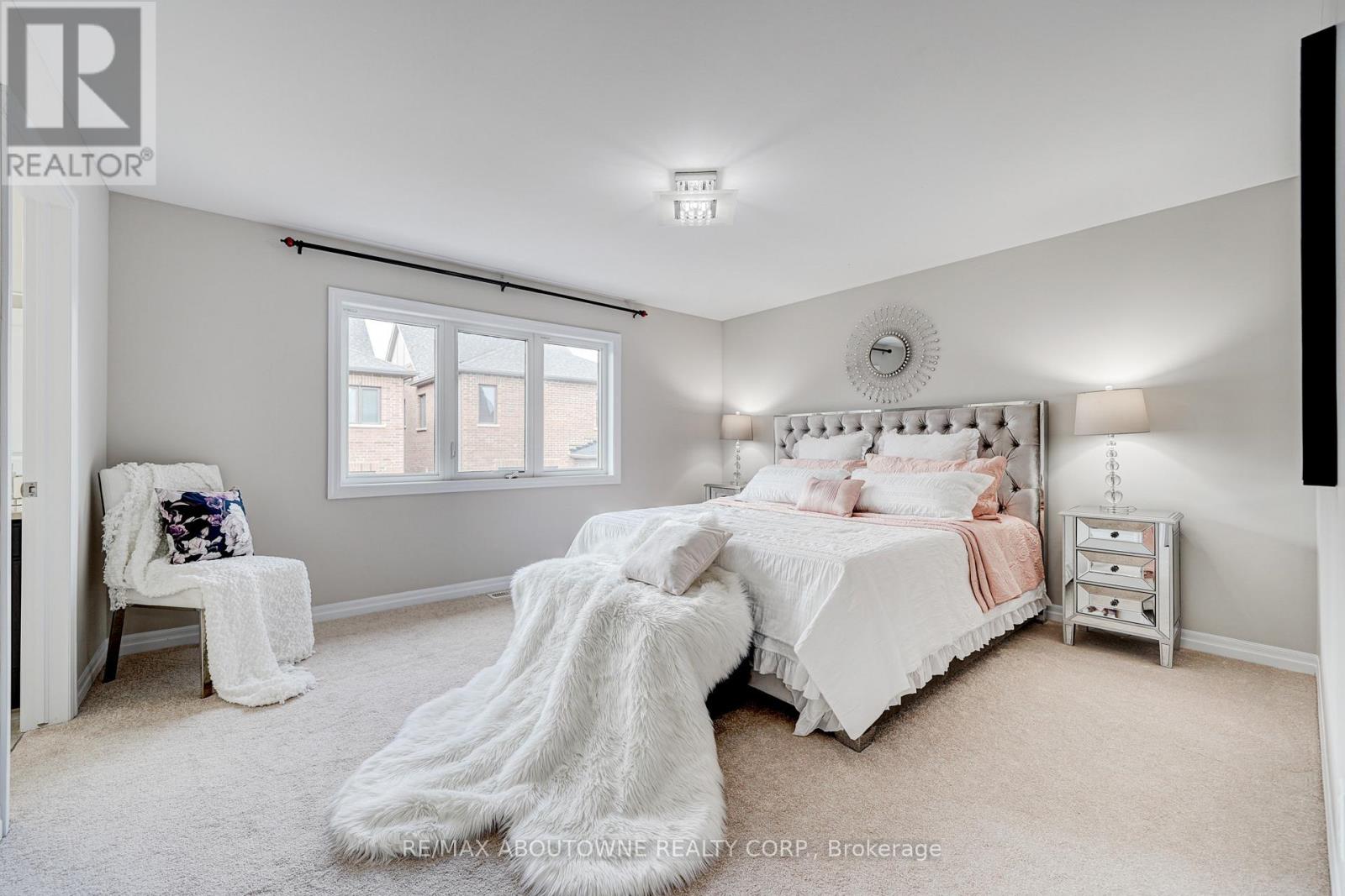 385 Dahlia Trail, Oakville, Ontario  L6M 4M2 - Photo 20 - W12521572