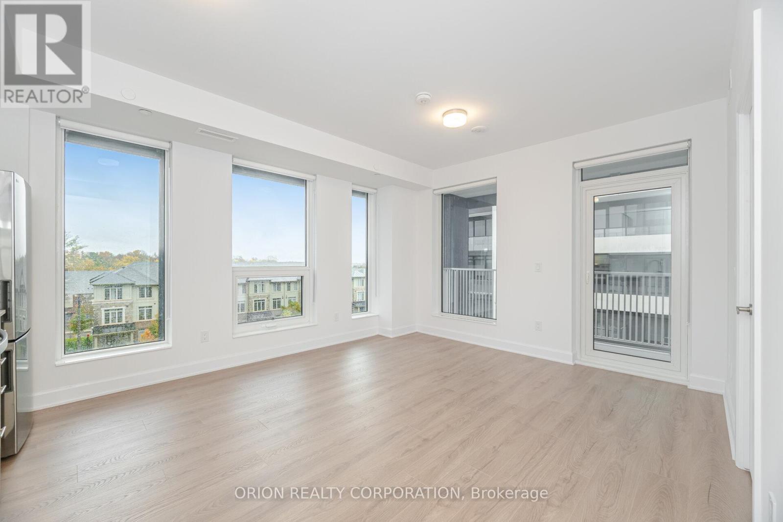 410 - 3240 William Coltson Avenue, Oakville, Ontario  L6H 8C8 - Photo 11 - W12521594