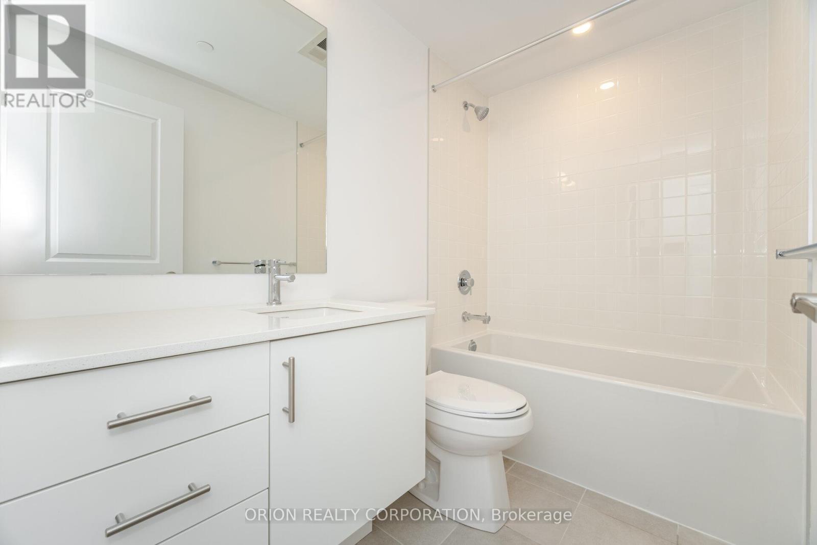 410 - 3240 William Coltson Avenue, Oakville, Ontario  L6H 8C8 - Photo 13 - W12521594