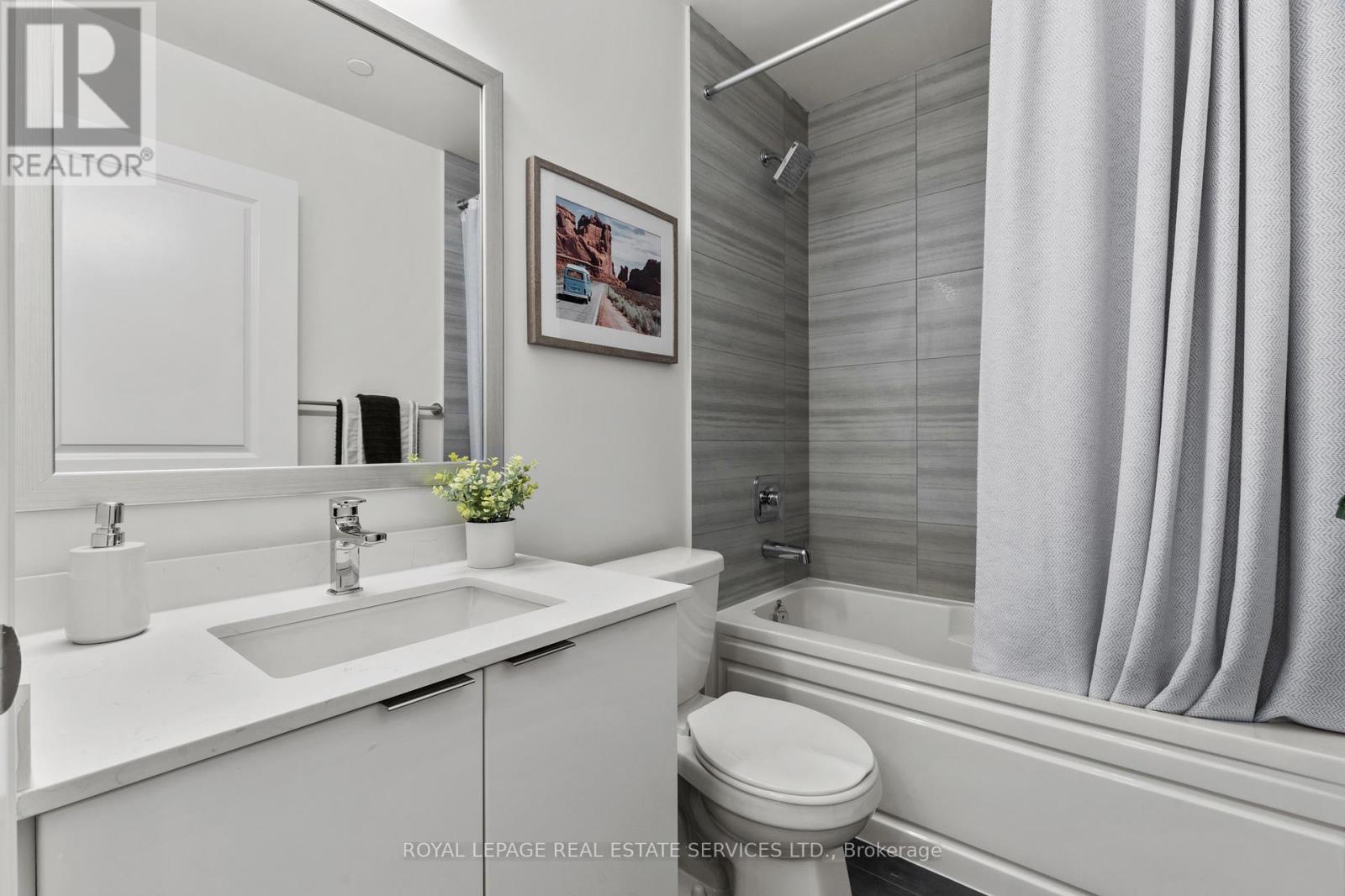 810 - 15 Watergarden Drive, Mississauga, Ontario  L5N 1H1 - Photo 16 - W12521612