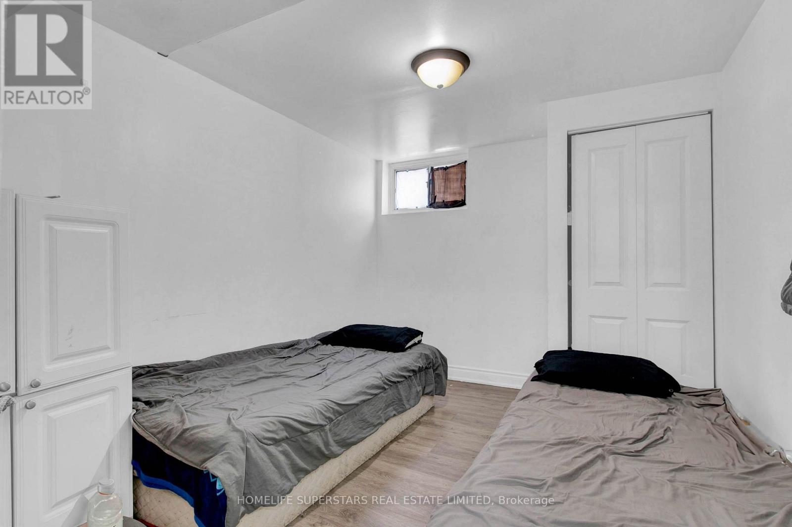 24 Archway Crescent, Toronto, Ontario  M9M 1V6 - Photo 38 - W12521632