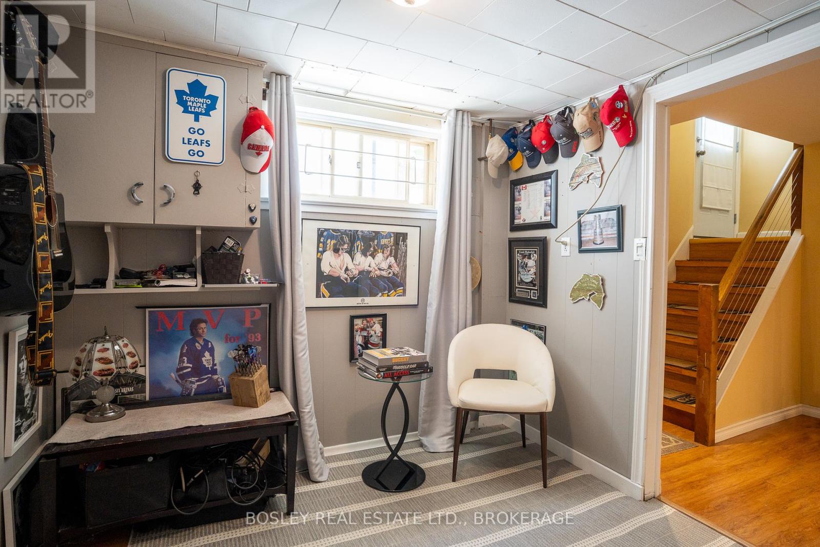 1568 Asgard Drive, Mississauga, Ontario  L5E 2B9 - Photo 12 - W12446789