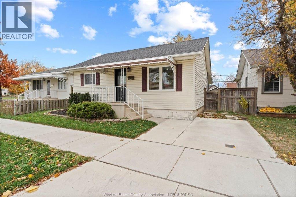 2130 Wellesley, Windsor, Ontario N8W 2E7 - Photo 2 - 25028339