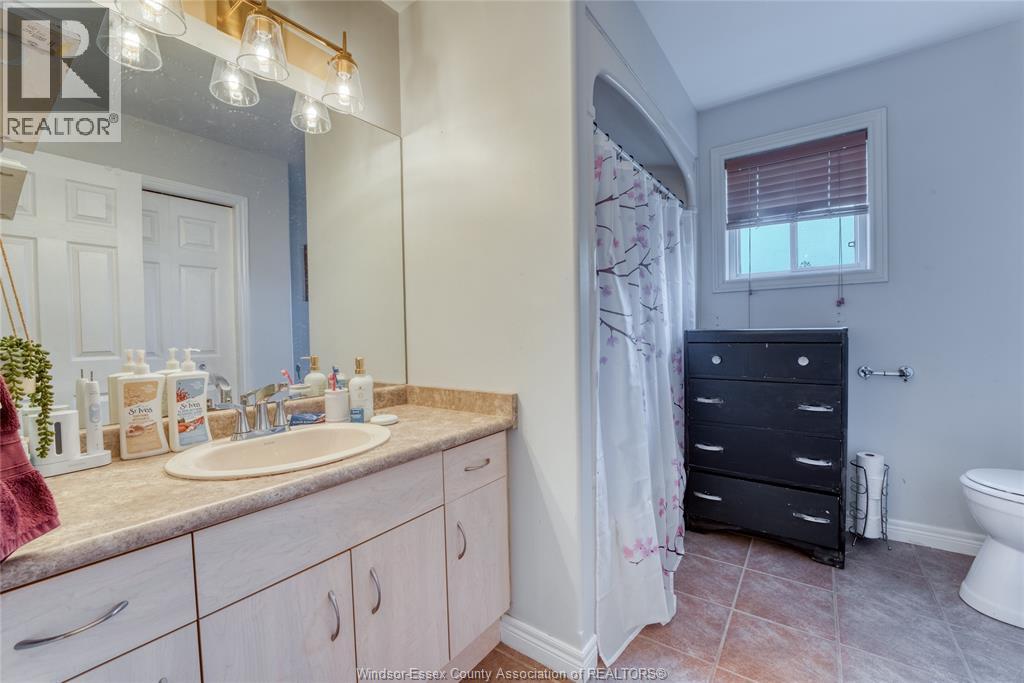 11460 Timber Bay Crescent, Windsor, Ontario N8R 2K9 - Photo 26 - 25028337