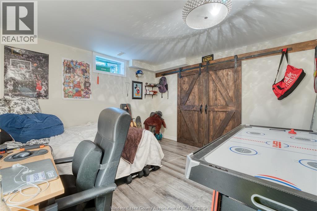 11460 Timber Bay Crescent, Windsor, Ontario N8R 2K9 - Photo 31 - 25028337