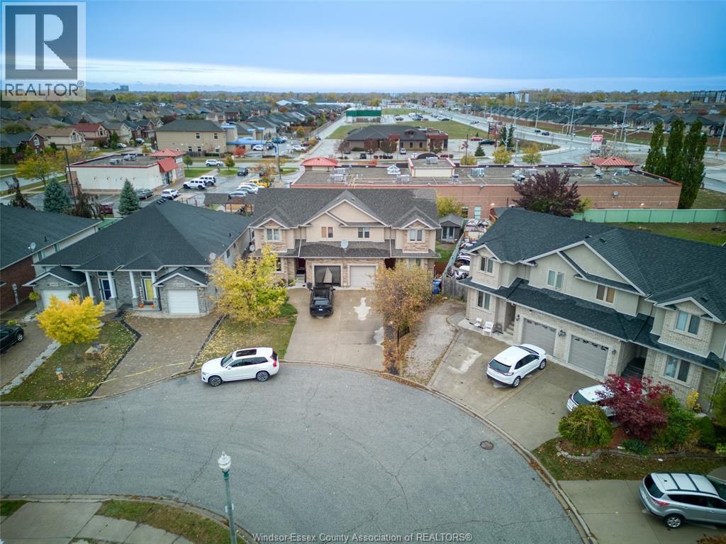 11460 Timber Bay Crescent, Windsor, Ontario N8R 2K9 - Photo 5 - 25028337