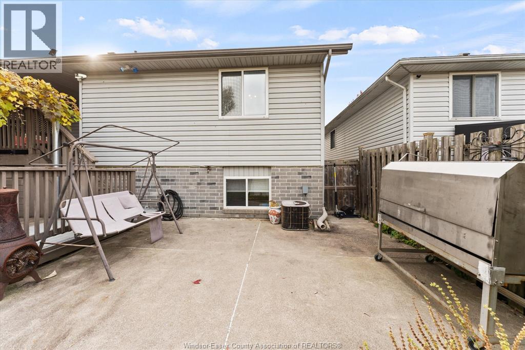 2440 Timbercrest, Windsor, Ontario N8P 1S2 - Photo 37 - 25028321
