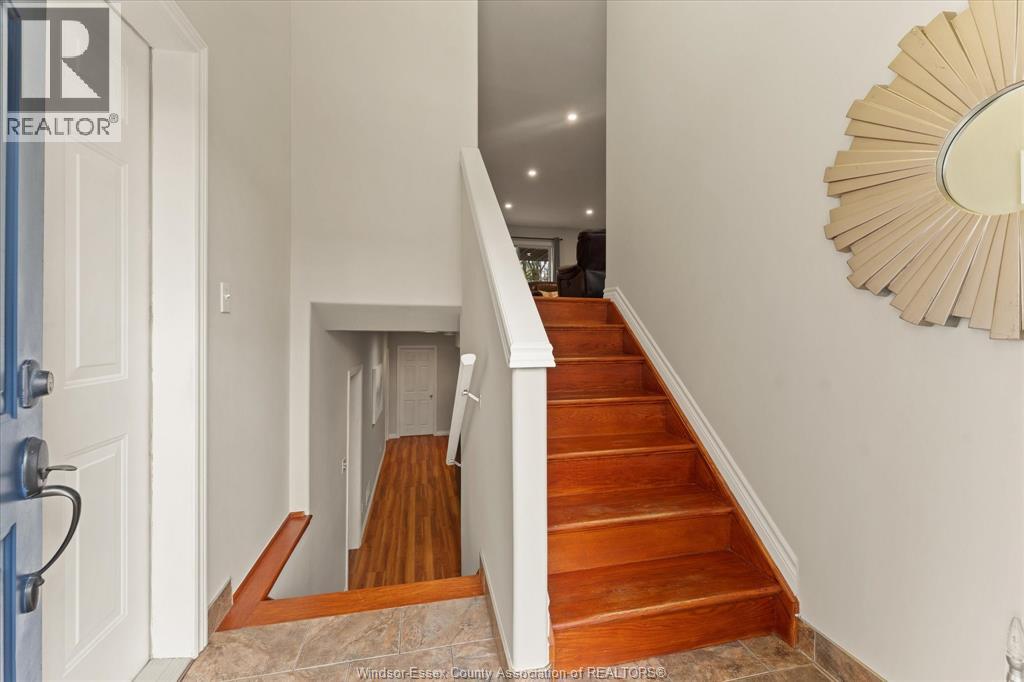 2440 Timbercrest, Windsor, Ontario N8P 1S2 - Photo 7 - 25028321