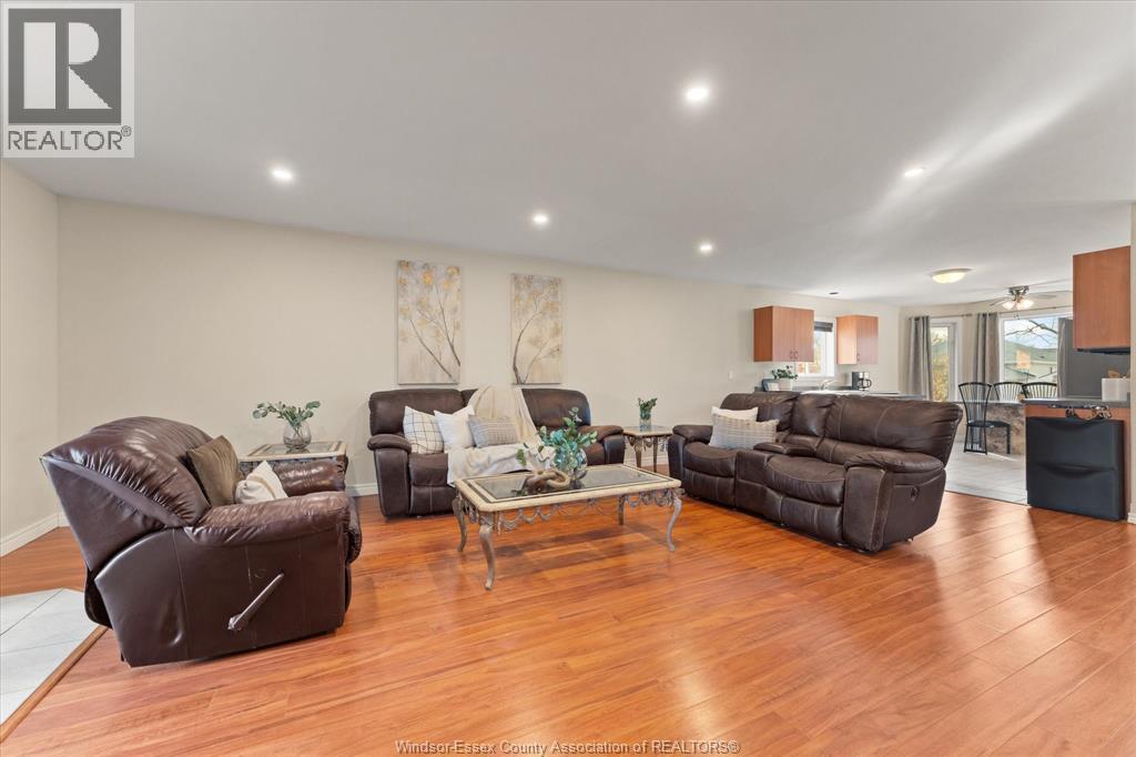 2440 Timbercrest, Windsor, Ontario N8P 1S2 - Photo 9 - 25028321