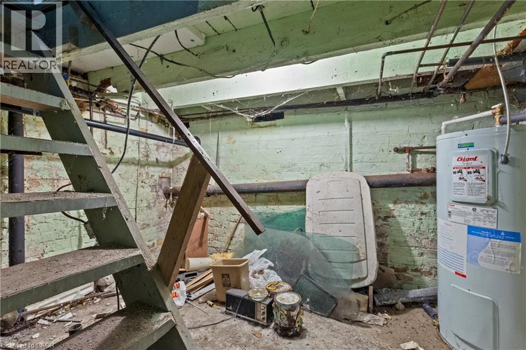 70 Murray Street, Brantford, Ontario N3S 5N9 - Photo 17 - 40786584